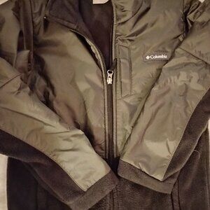 Columbia Boys Grey /Charcoal size medium 10/12 Jacket